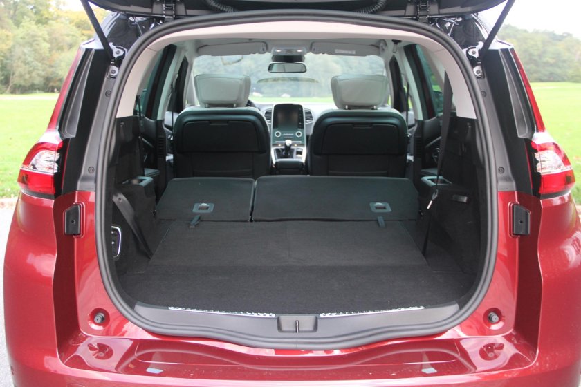 Renault Scenic 4 багажник