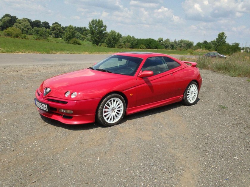 Alfa romeo gtv 916