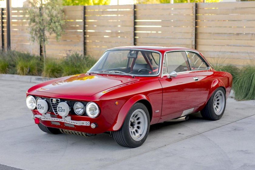 Alfa romeo 2000 gtv