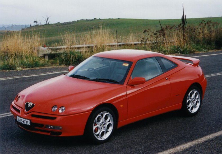 Alfa Romeo GTV 2001