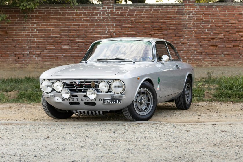 Alfa romeo coupe