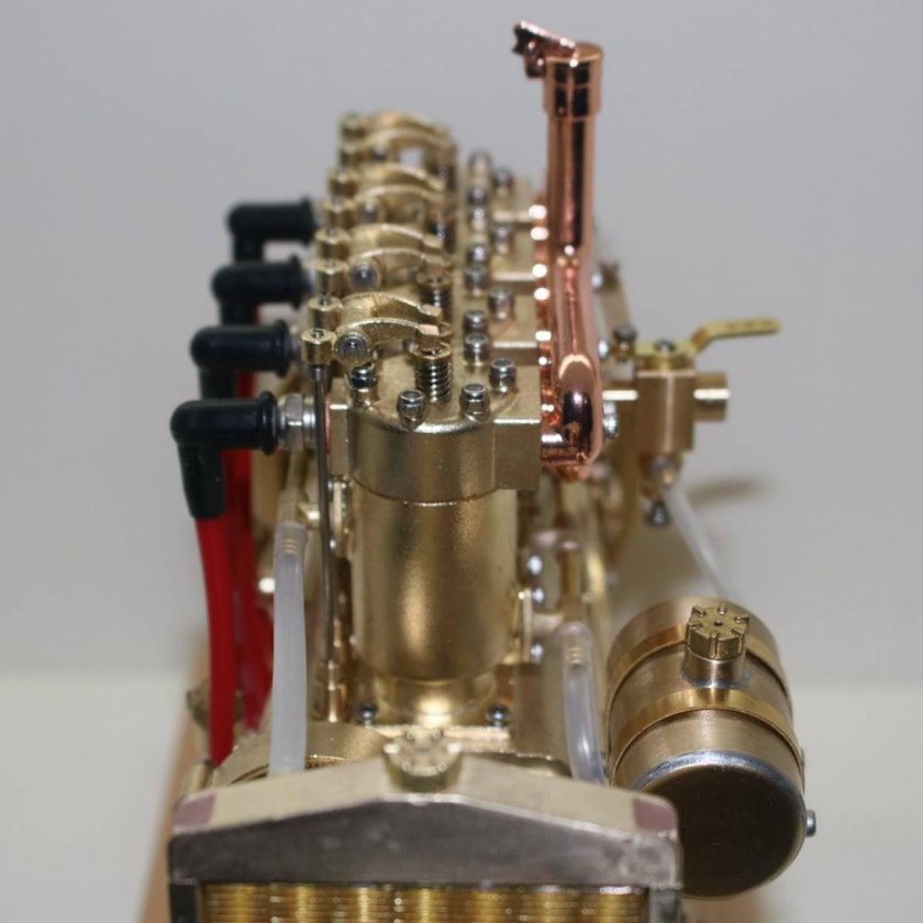 Модель парового двигателя