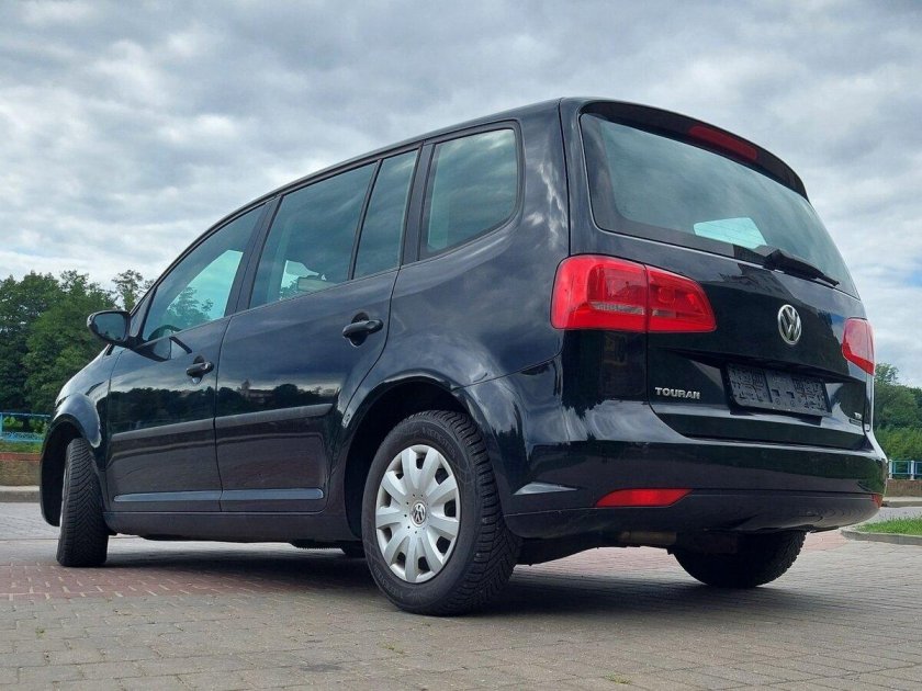 Фольксваген Туран 2015