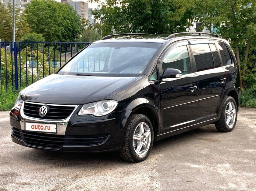 Volkswagen Touran i Рестайлинг 2008