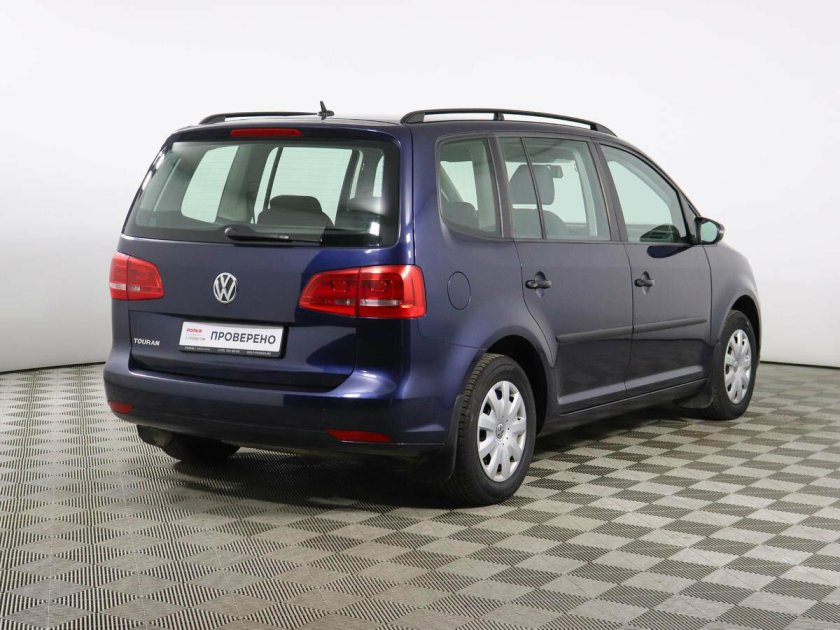 Volkswagen touran i