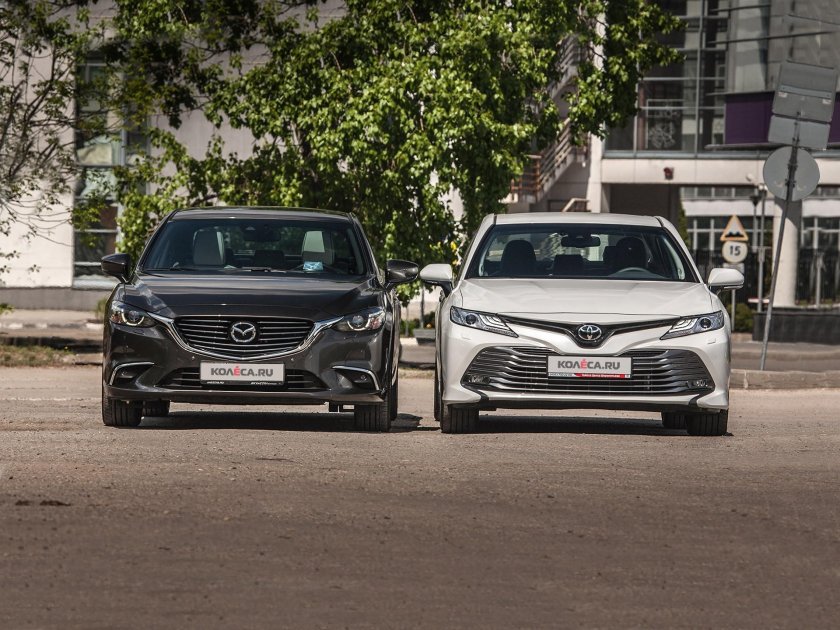Toyota Camry vs Mazda 6