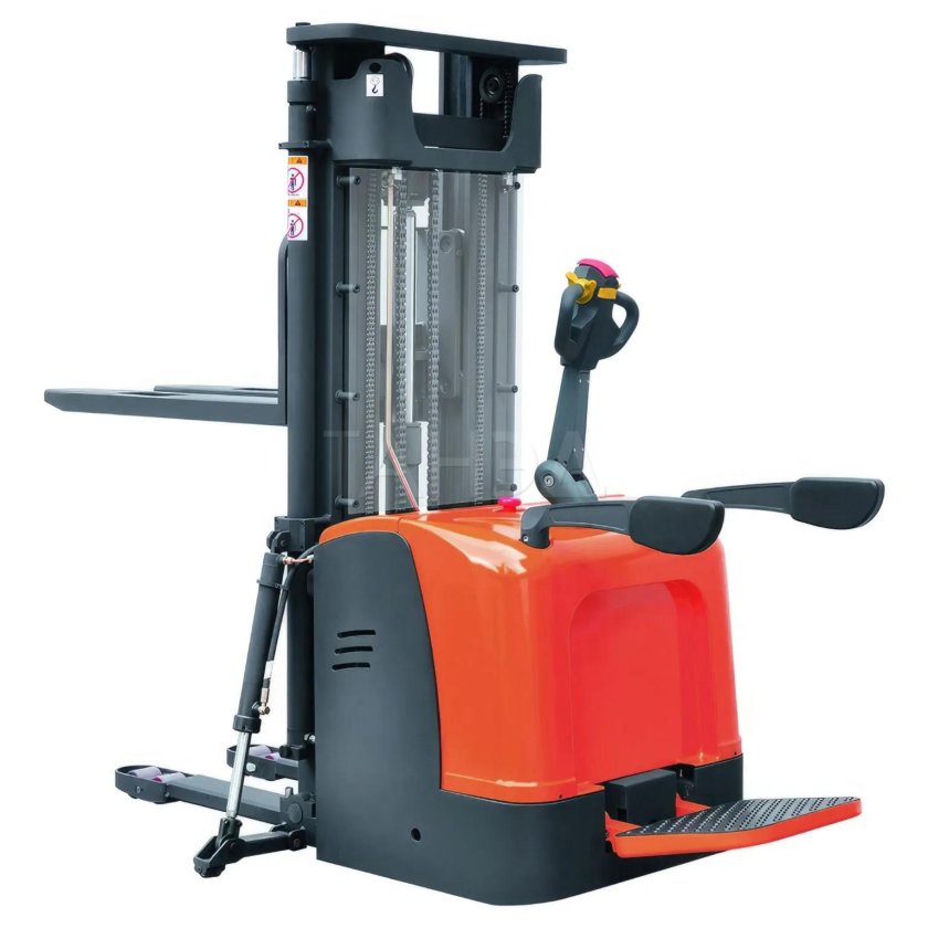 Штабелер электрический самоходный tor