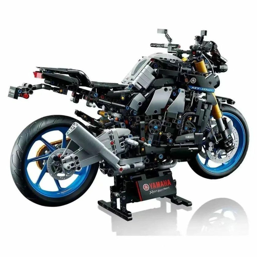 LEGO Technic 42159 Yamaha MT-10 SP