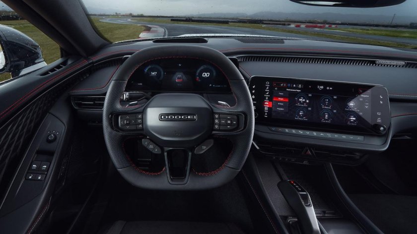 Додж чарджер 2024