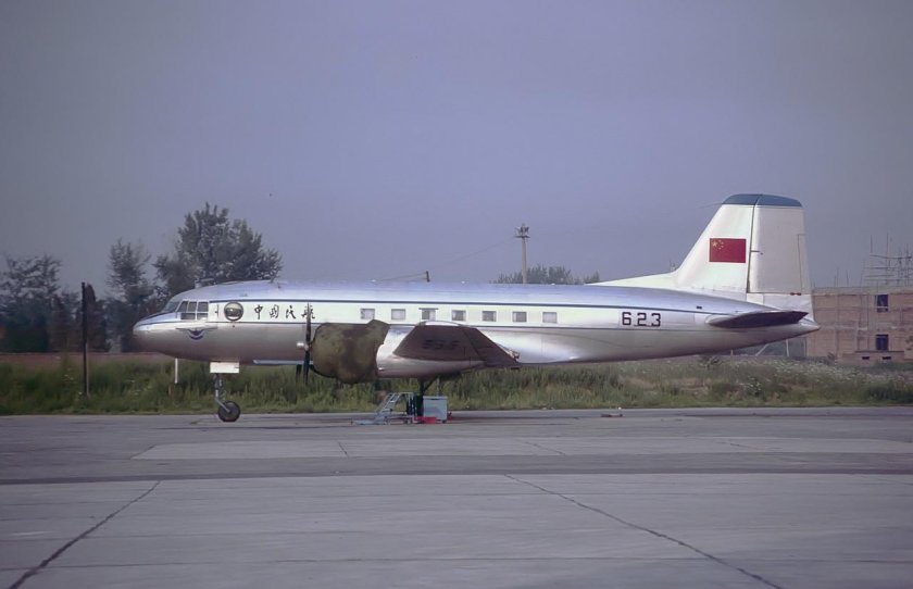 Самолеты ил-12 Ильюшина