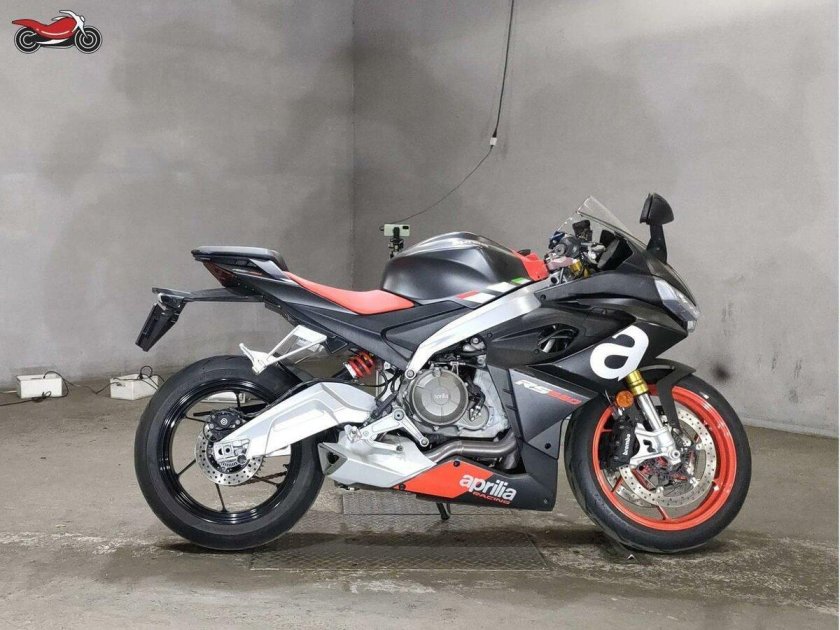 Априлия туоно 660