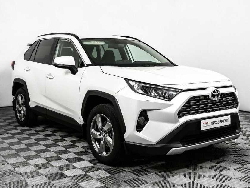 Тойота рав 2022