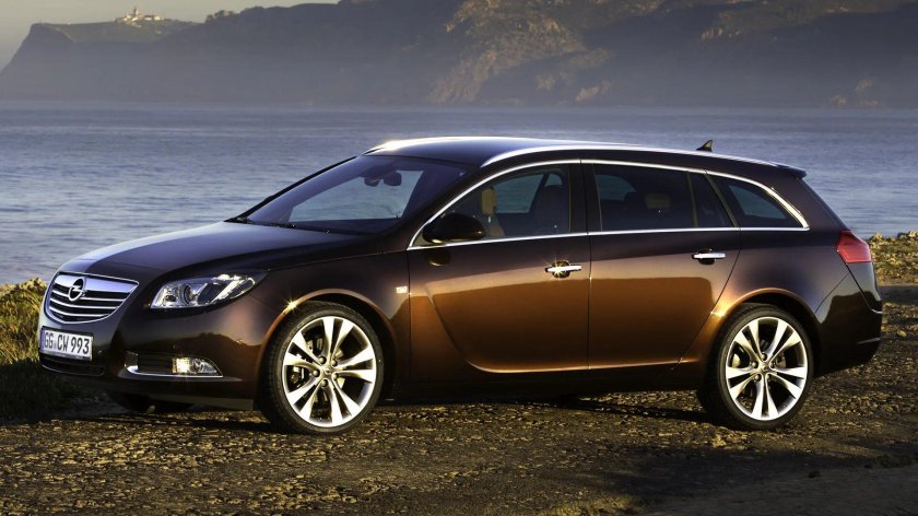 Opel insignia 2012 универсал