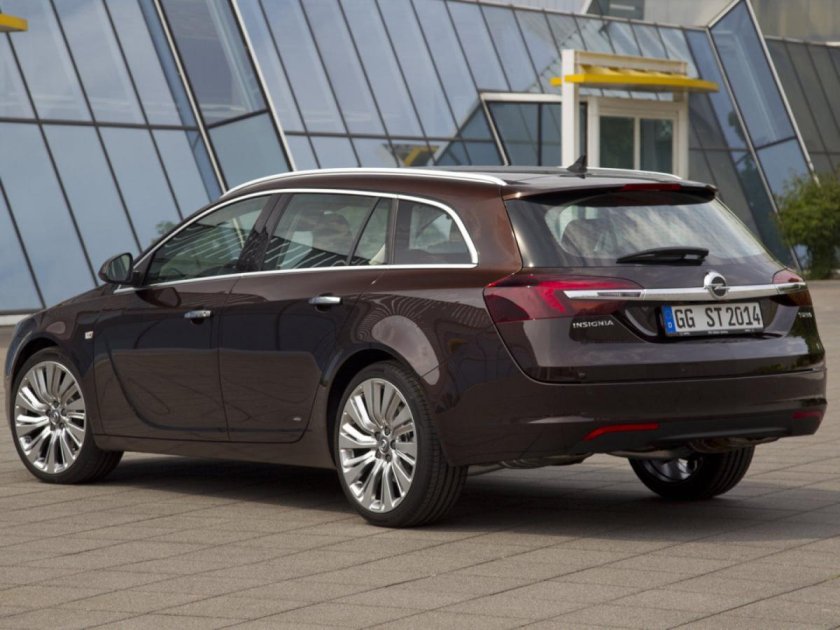 Opel Insignia Sports Tourer 2013