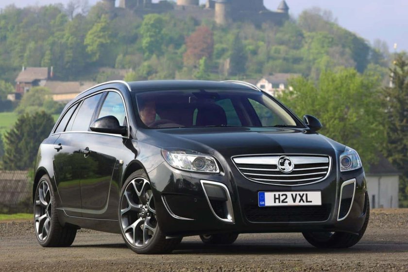 Opel insignia sports tourer
