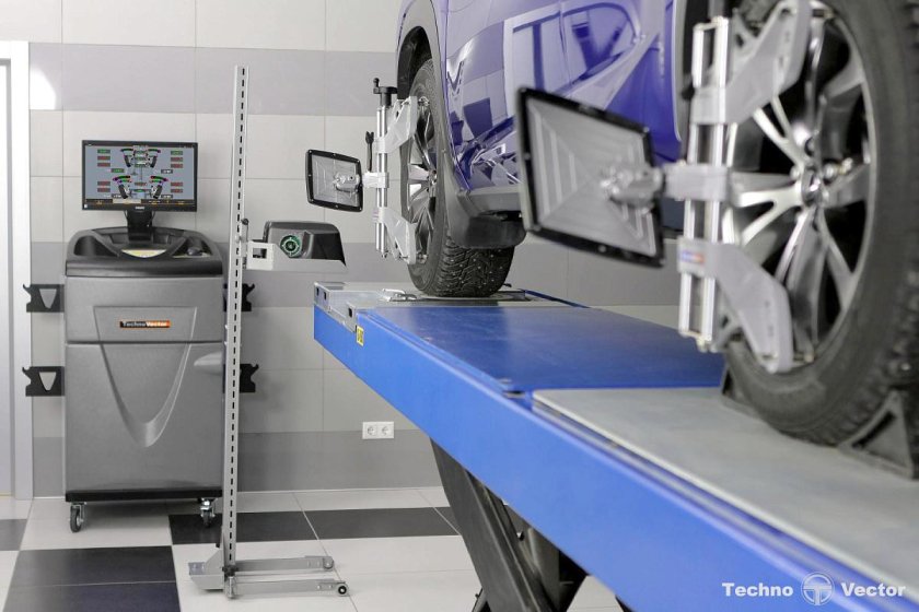 Стенд развал схождения Техновектор 7