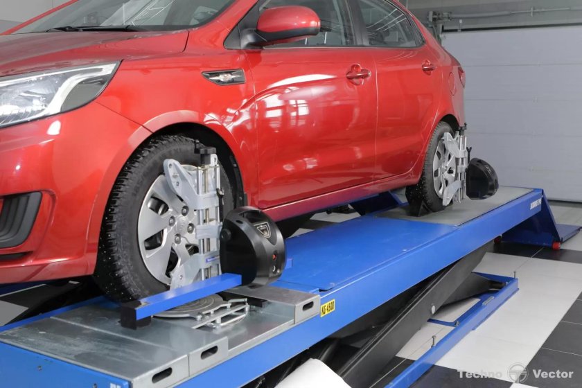 Стенд сход развал Техновектор 4