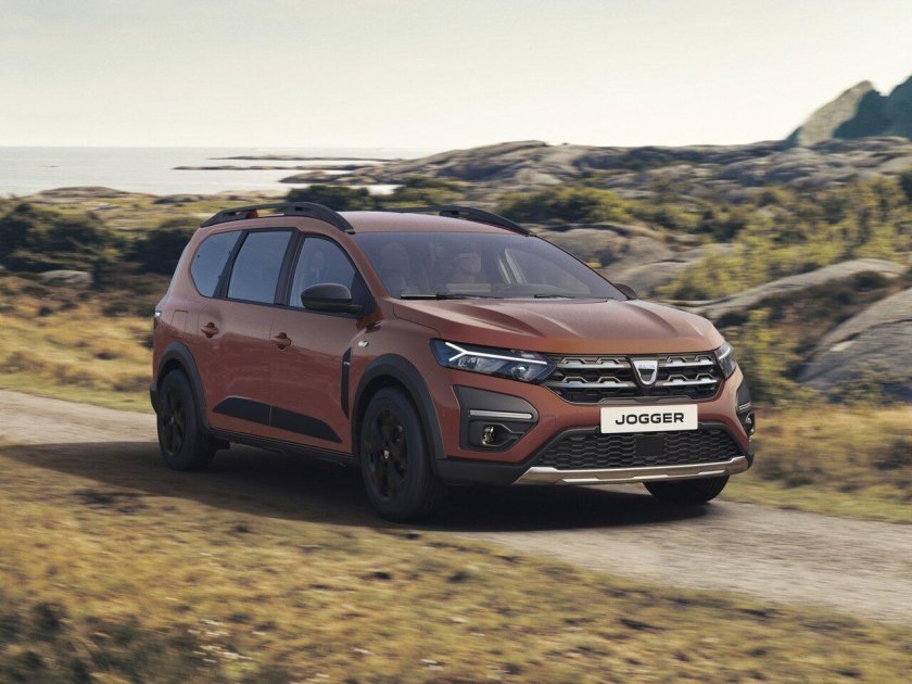 Dacia универсал 2022