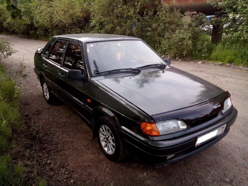 ВАЗ 2115 2001