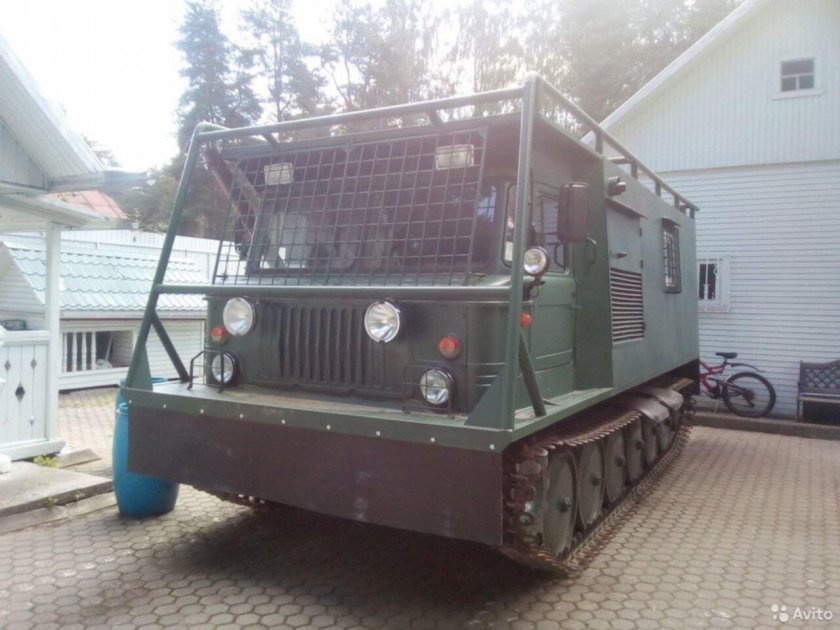 Дом на колесах на гусеницах