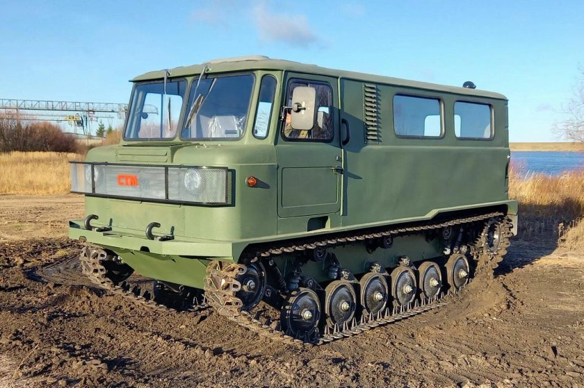 Снегоболотоход гусеничный СТМ-1993.50