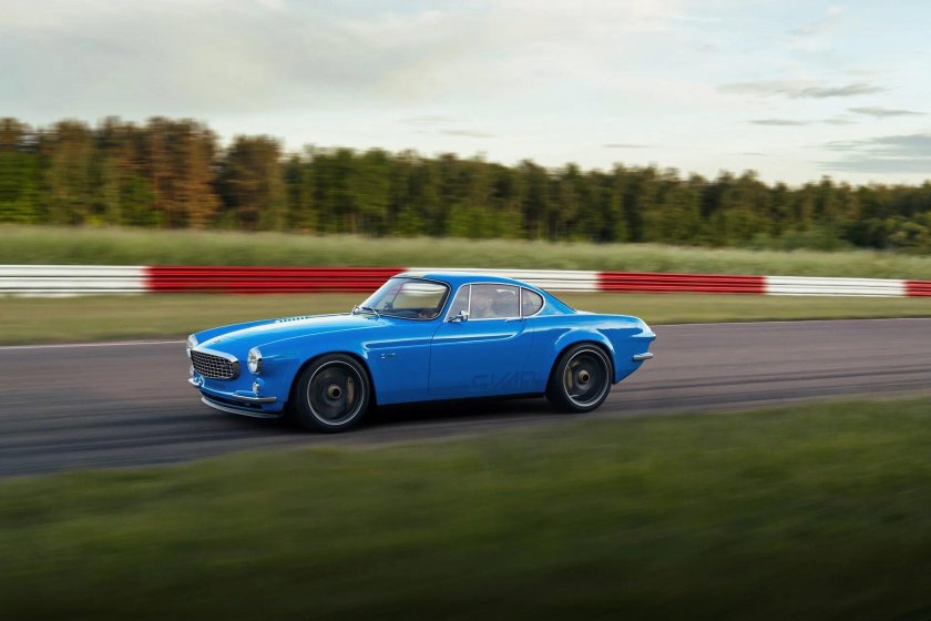 Volvo p1800