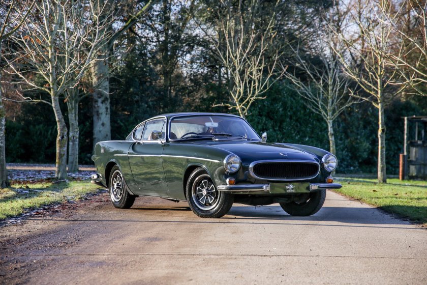 Volvo p1800
