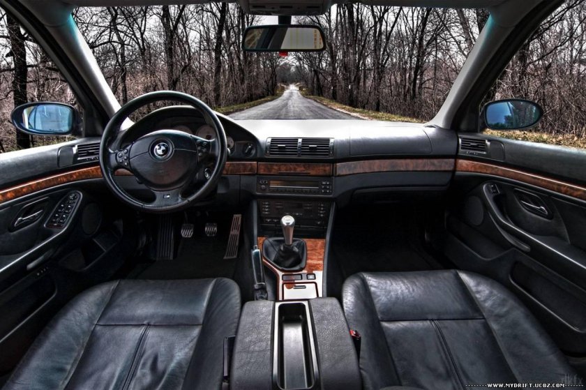 БМВ 525i е39 салон