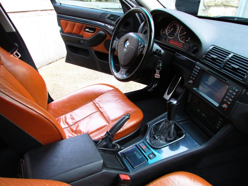 BMW 5 e39 салон