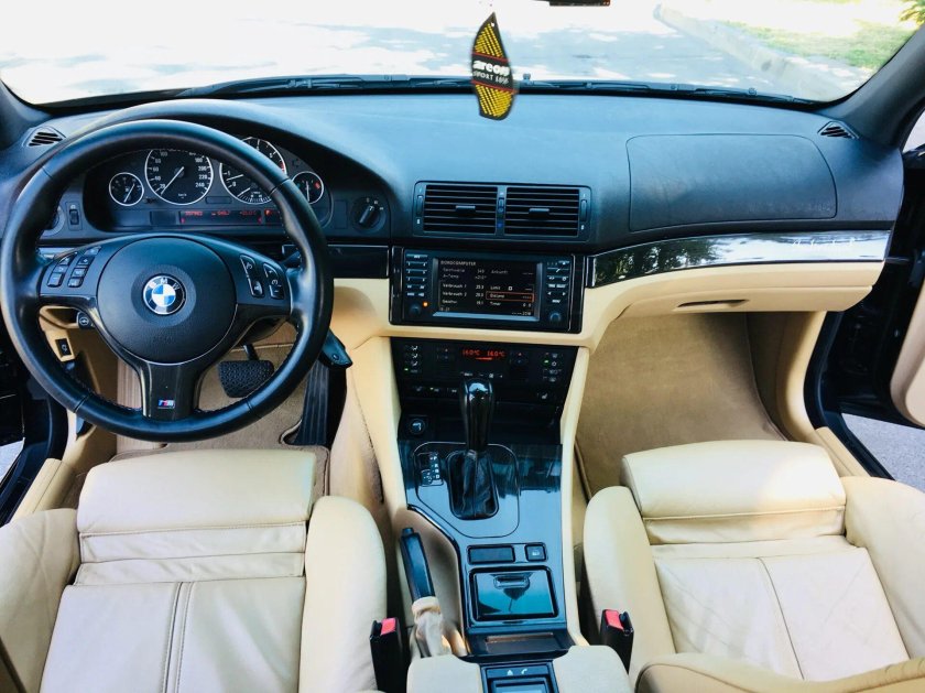 БМВ 5 е39 салон