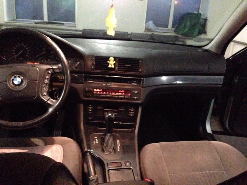 BMW 520 e39 салон