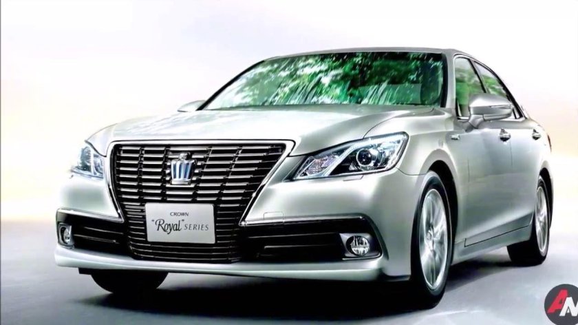 Toyota Crown s210 Royal Saloon