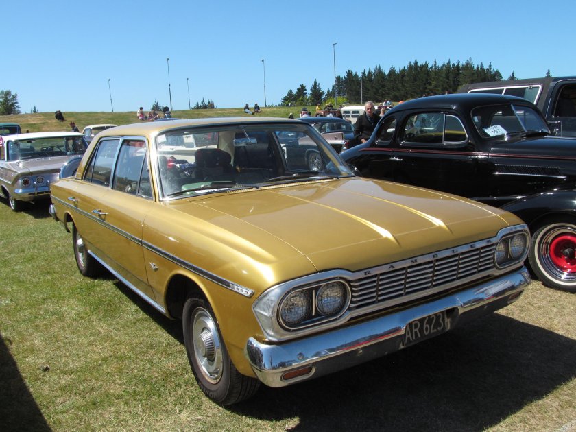 Rambler Classic 660