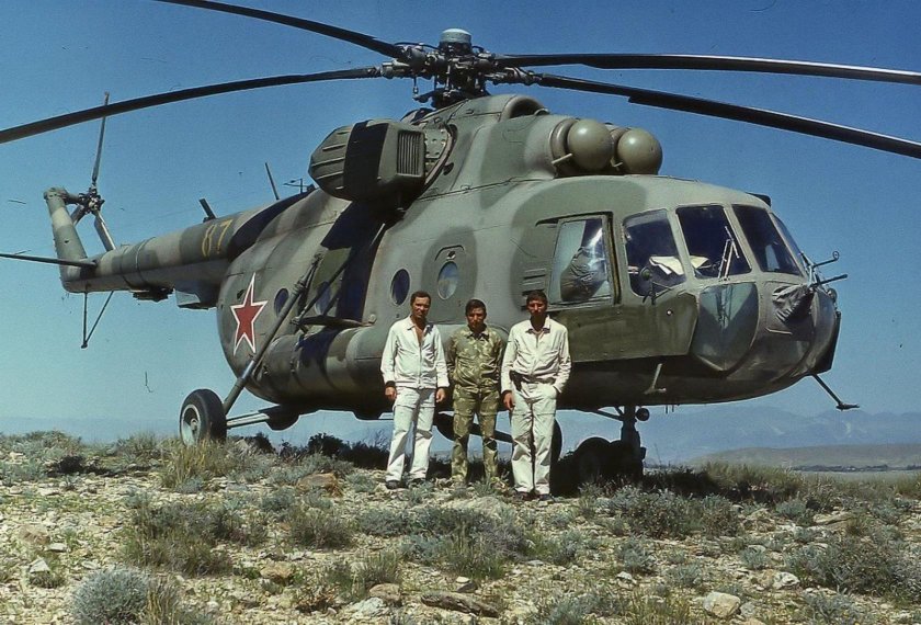 Ми-8 вертолет Афган