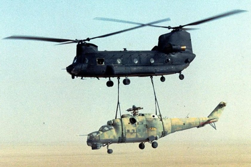 Вертолет Ch-47 Chinook