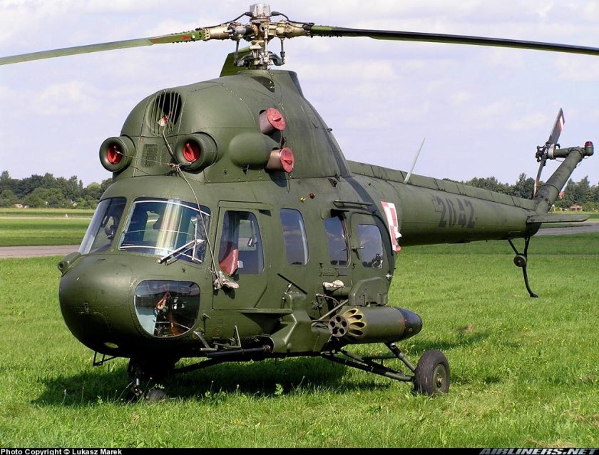 Ми-2 вертолёт