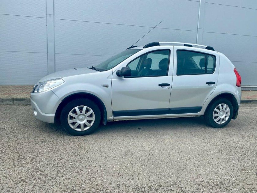 Рено сандеро степвей 2012