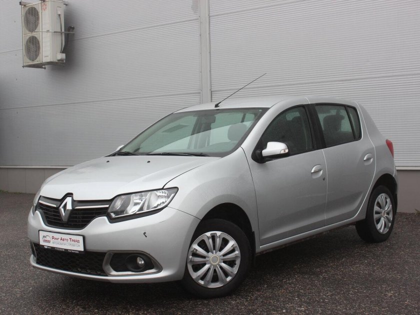 Рено Логан 2 серебристый