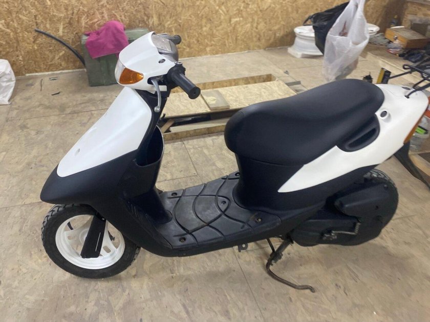 Скутер suzuki lets 2