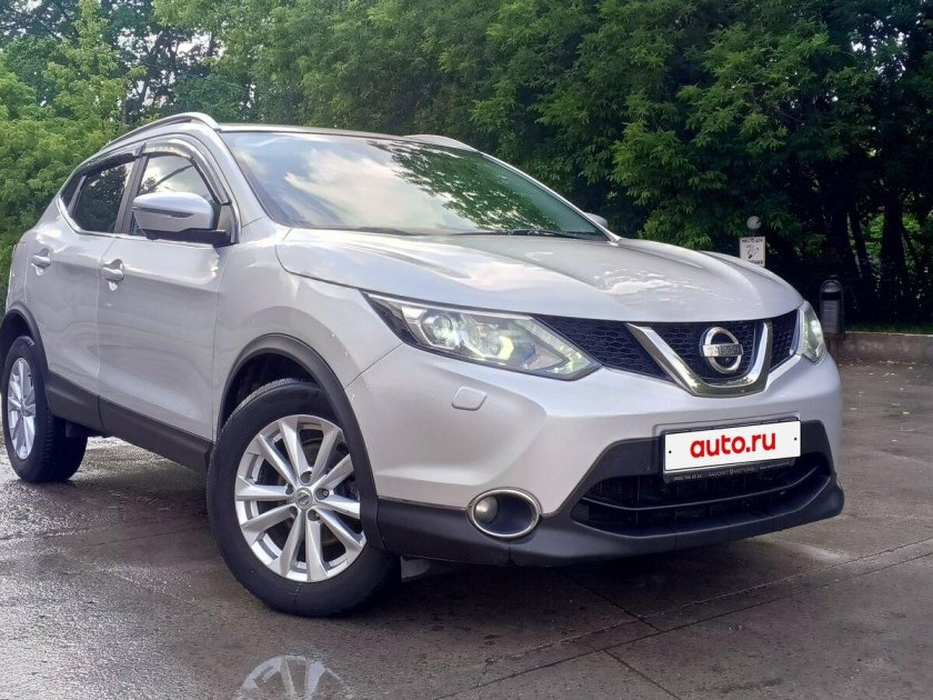 Nissan qashqai j 11