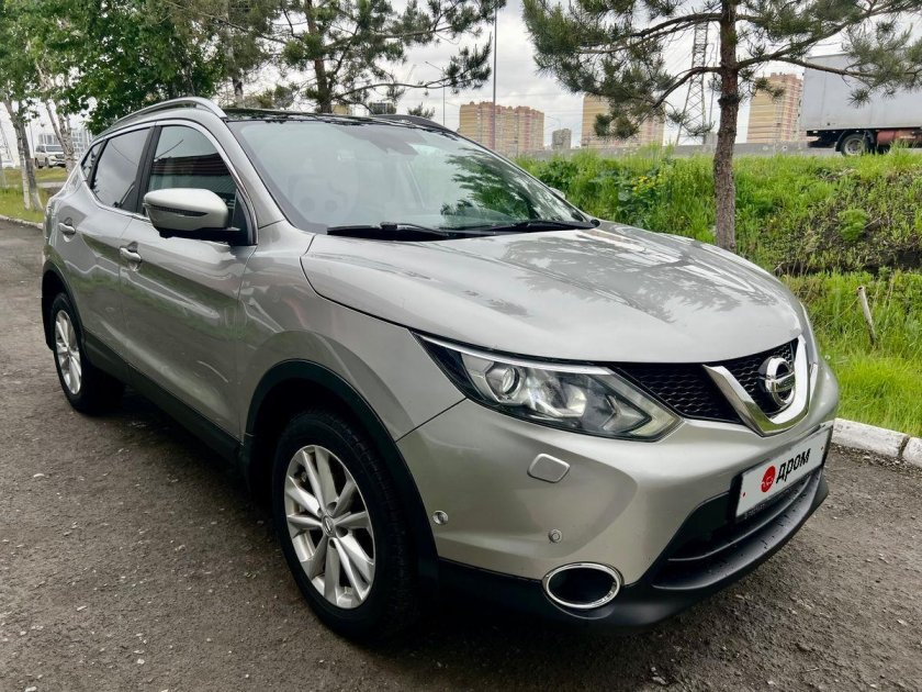 Ниссан кашкай 2015