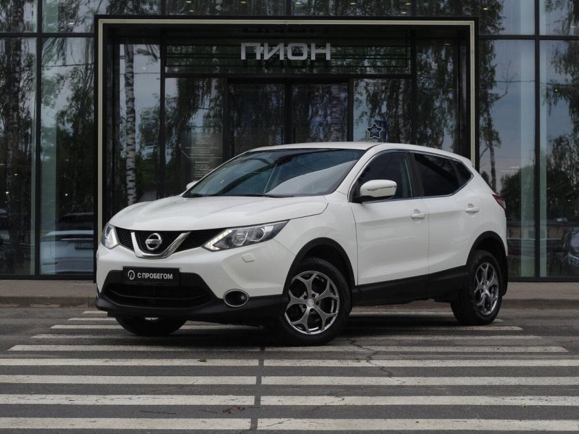 Ниссан кашкай 2015 года