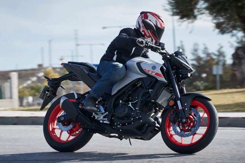 Yamaha MT 03