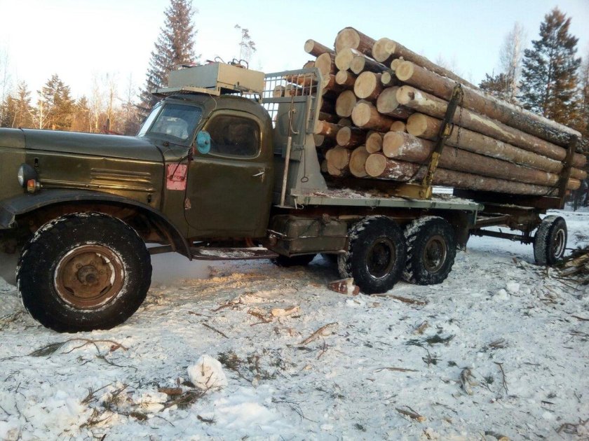 ЗИЛ 131 лесовоз