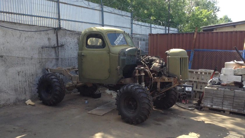 Трактор из ЗИЛ 131