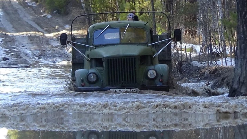 ГАЗ 63 на бездорожье