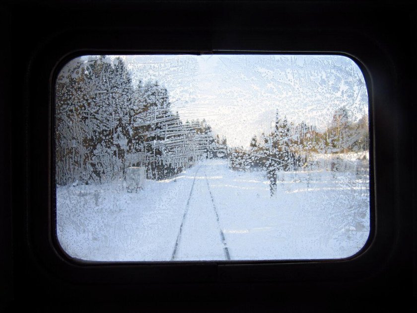 Окно поезда