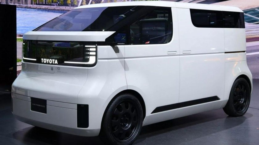 Тойота бокси