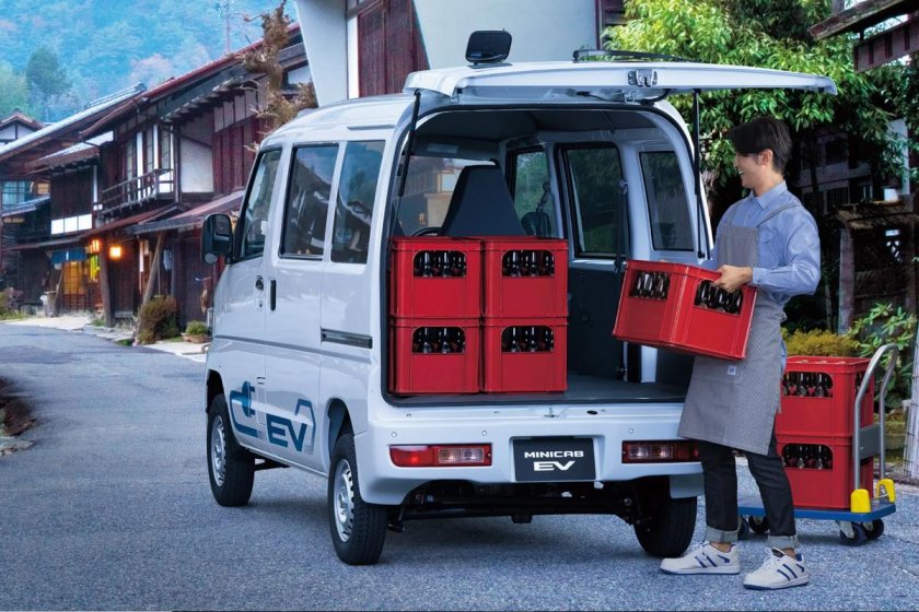 Электрокар Митсубиси