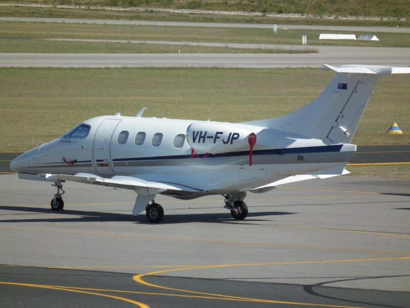 Бразильский самолет Эмбраер